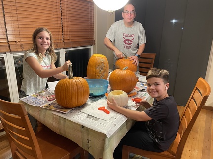 2022 Halloween Pumpkin Carving5